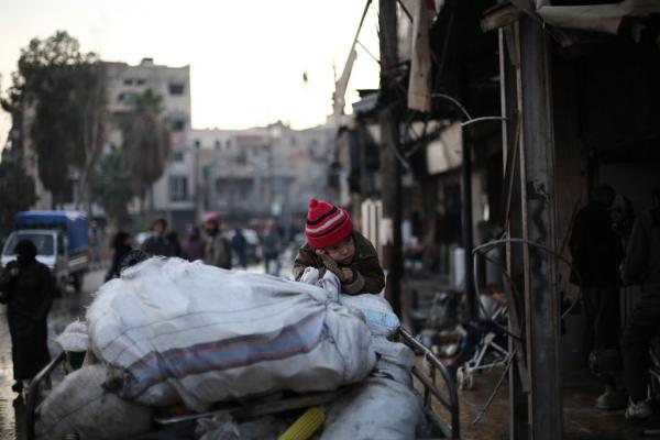 "زيد:تجاهل وحشي لحياة المدنيين من قبل أطراف النزاع بسوريا و"عدل"يطالب بأيقافها فورا